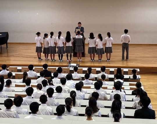 060930 中学全校集会 (7)